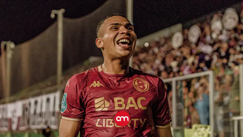 Jorkaeff Azofeifa recibe sanción por gesto obsceno en semifinal contra Liberia