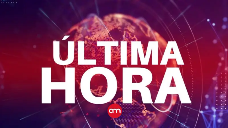 Enorme incendio en Guanacaste consume estructura de 450 metros cuadrados, vehículos y maquinaria
