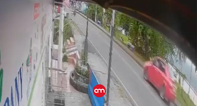 Video capta fatal accidente que cobró la vida de un motociclista en Golfito