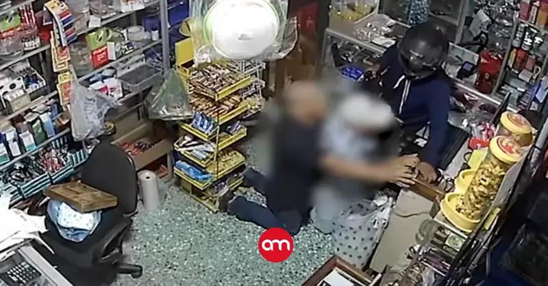 (Video) Asaltantes pusieron de rodillas y encañonaron a dependientes de supermercado para robarles