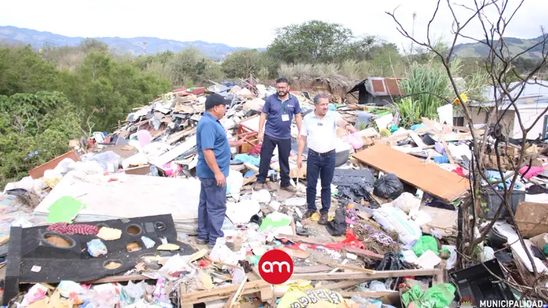 Cartago retiró 107 toneladas de basura de botaderos clandestinos en solo un año