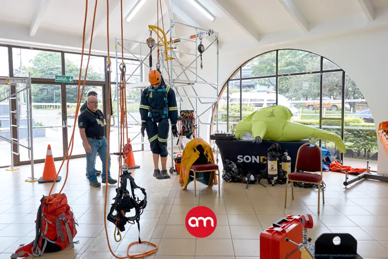 Incendios, alturas y cultura preventiva: la salud del trabajador se discute en Costa Rica