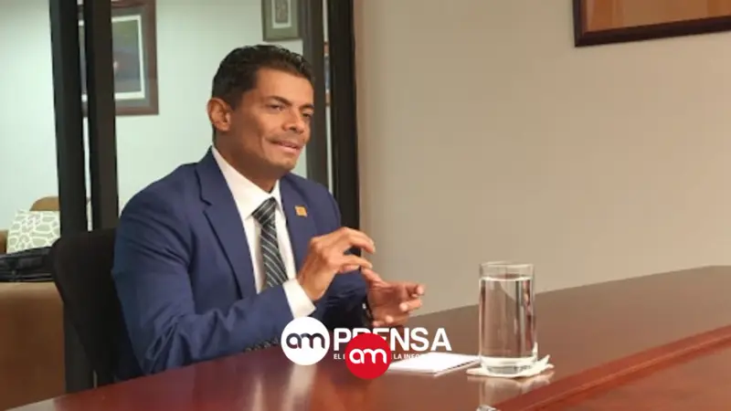 ¿Qué pedirá Carlos Díaz a Laura Fernández? Fiscal lanza mensaje antes de reunión clave con Casa Presidencial