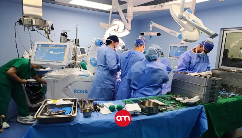 Centro Nacional de Rehabilitación da un salto tecnológico e incorpora la robótica en sus cirugías