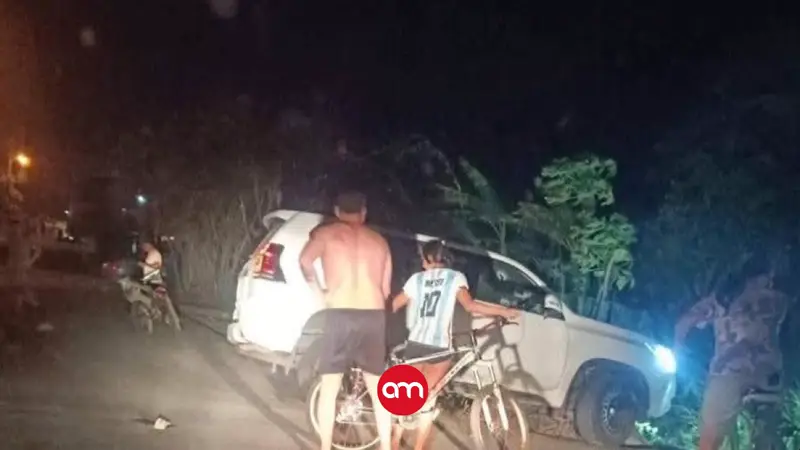 Emboscada mortal: sicarios acribillan a hombre dentro de carro y dejan tres heridos