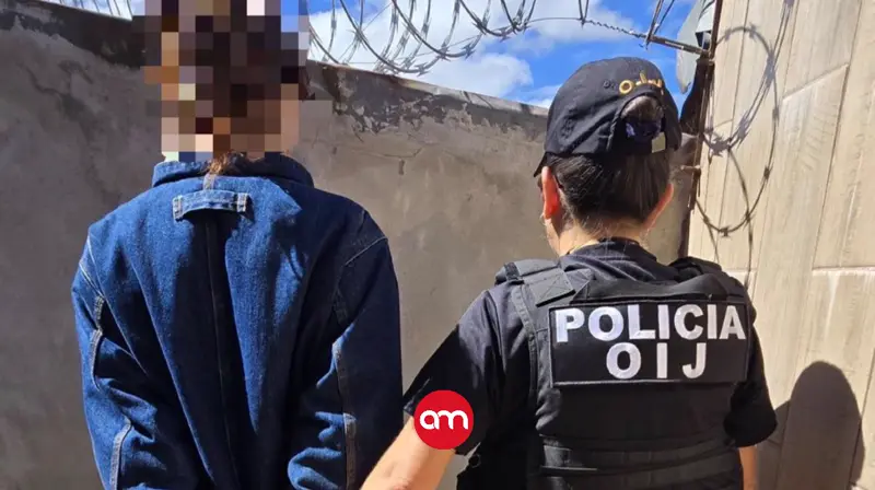 Cae mujer por amenazas contra Laura Fernández tras rastro de videos explosivos en redes