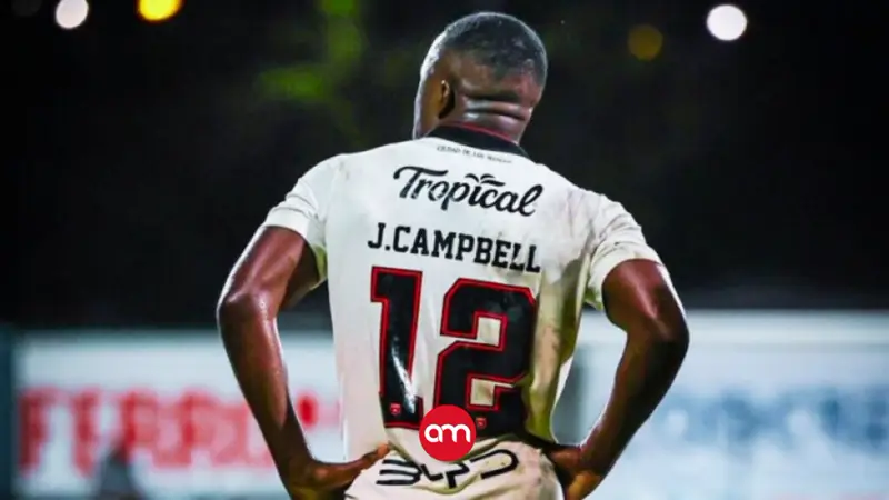 Raúl Pinto señala a Joel Campbell y el delantero no se queda callado