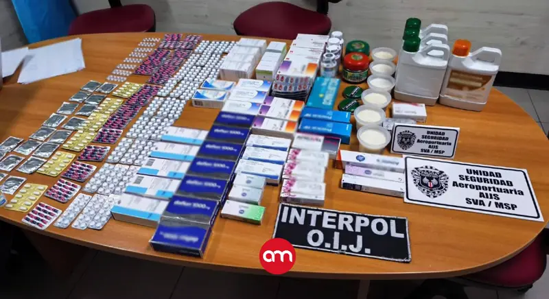 Decomisan mil dosis de medicamentos en aeropuerto por operación internacional