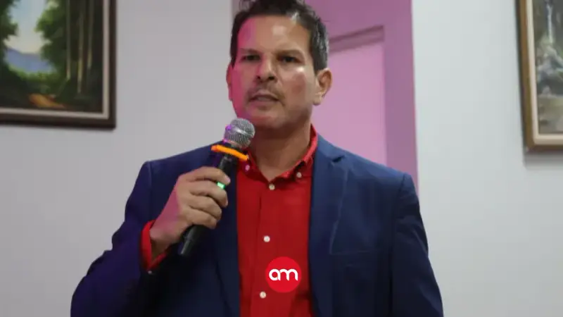 ¡Bombazo en San Carlos! Renuncia el presidente que cambió la historia del club
