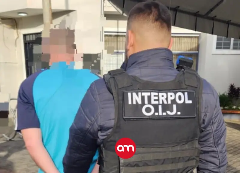 Detienen a sospechoso por difusión de contenido sexual infantil tras alerta internacional
