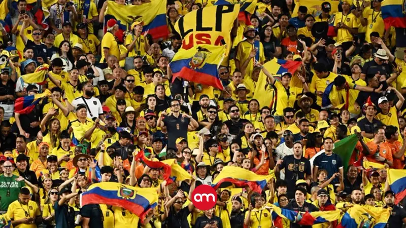 Lo que hizo presidente de Ecuador tras la histórica victoria en el Mundial está dando de qué hablar
