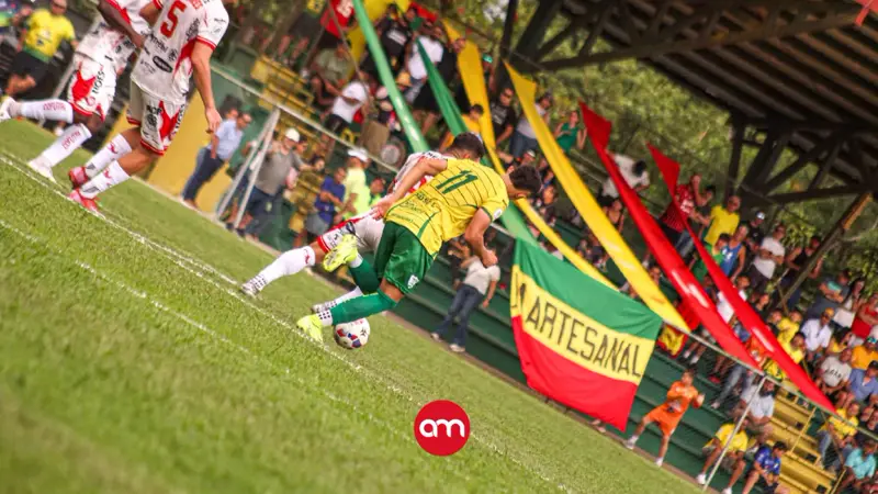 La Liga de Ascenso ya encendió motores: Sarchí y Santa Ana arrancan arriba en la pelea por subir