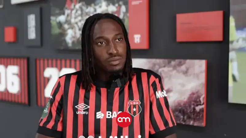 Roan Wilson lanza un aviso en Alajuelense: "Sé que voy a jugar y demostrar lo que puedo dar"