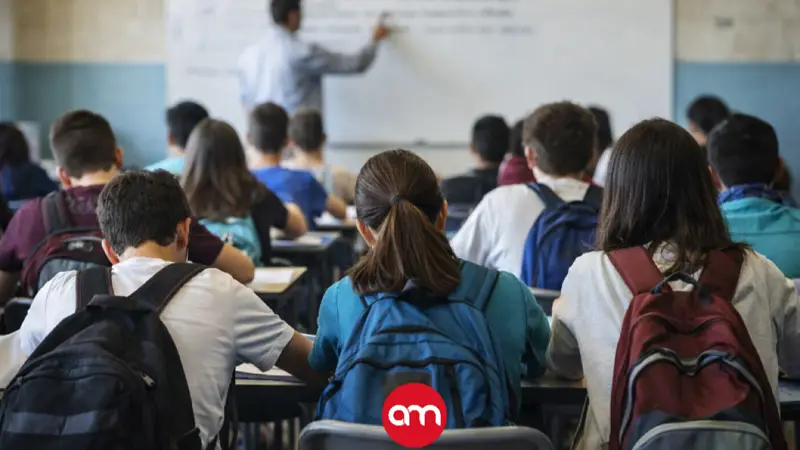 MEP suspende lecciones en casi 900 centros educativos a causa de las fuertes lluvias