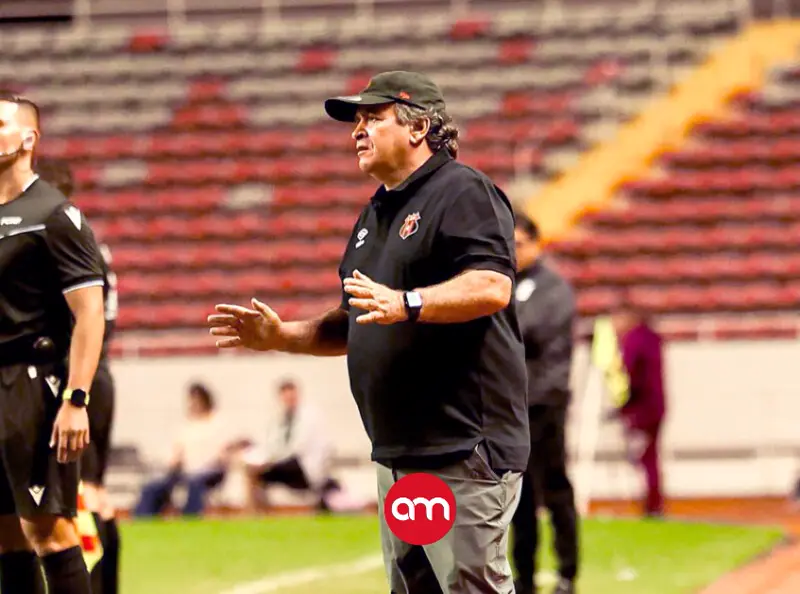 Al ritmo del “pasito tum tum”: Alajuelense se mete en zona de clasificación y ya piensa en el LAFC