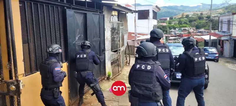 Policía antidrogas toma Los Guido de Desamparado en un operativo contra el narco
