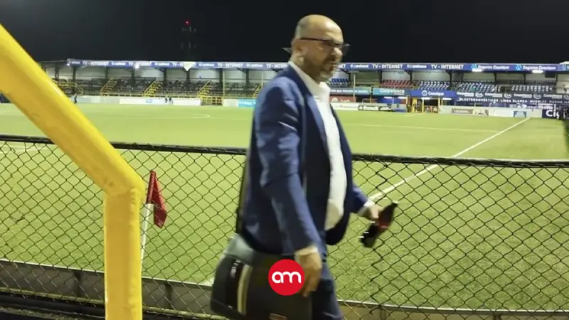 Herediano eleva a una nueva instancia el polémico enfrentamiento entre Kristian Mora y Jean Scott