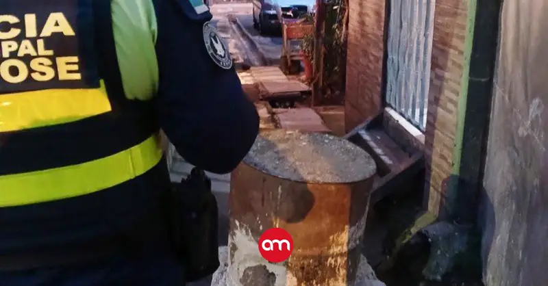 Con la complicidad de los vecinos, narcos de barrio en San José levantan barricadas para impedir acceso a la policía