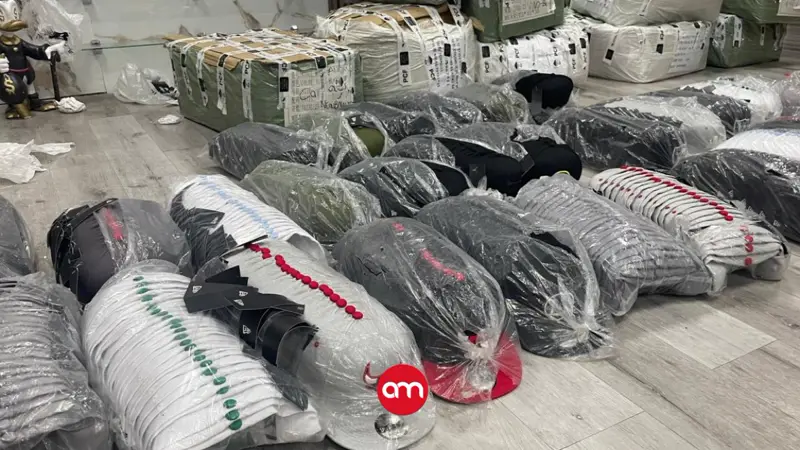 Allanan tienda en Cartago por venta de mercadería falsificada: decomisan más de 1.500 artículos