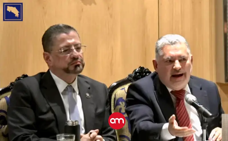 Abogado de Rodrigo Chaves critica proceso: “Acusan sin indagar al presidente”