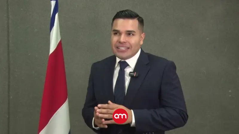 Diputado del PLN exige investigación por explosión que obligó a evacuar a Laura Fernández y diputados en Crucitas