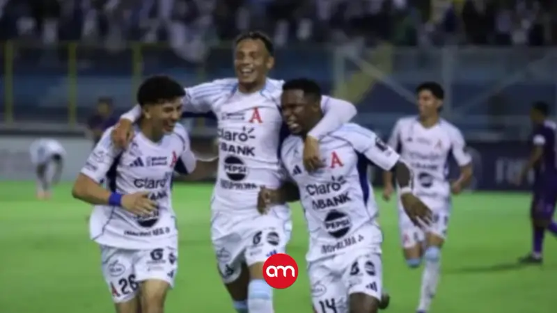 Golpe de autoridad! Alianza de El Salvador tumba al campeón de Costa Rica y enciende la Copa Centroamericana