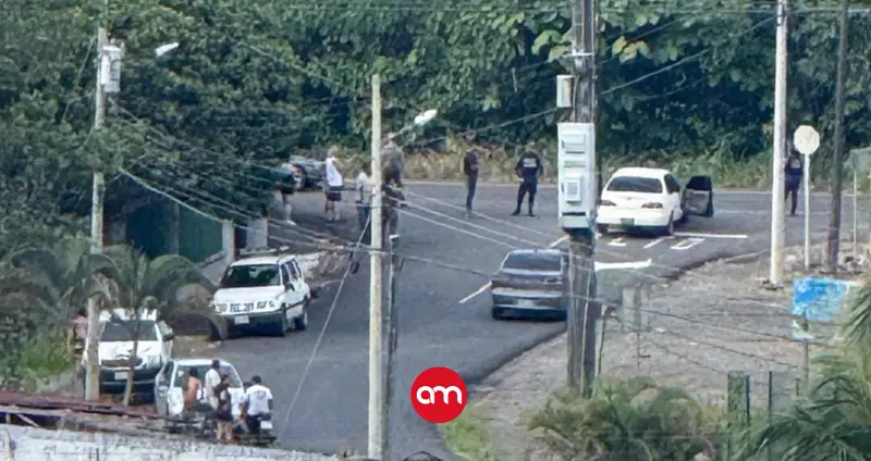 Balacera deja una pareja muerta dentro de un carro en Limón