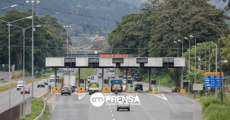 Peajes sin filas ni frenazos: impulsan proyecto para que los carros pasen sin detenerse en Costa Rica
