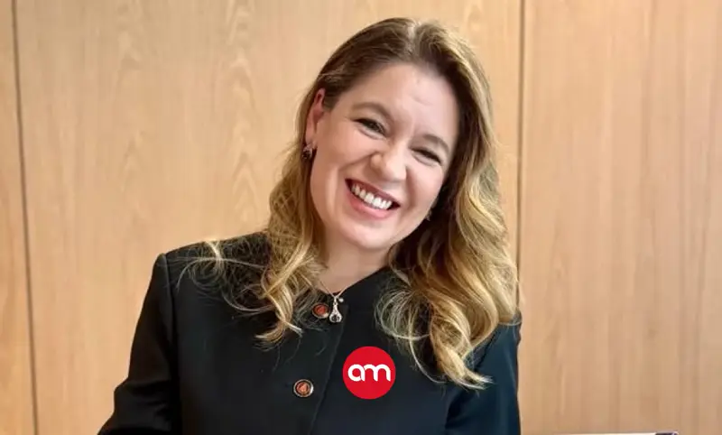 Claudia Dobles advierte rezago del país y llama a modernizar Costa Rica con foco en educación, seguridad y energía