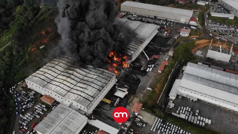 Incendio en bodegas de proveedor sacude a la CCSS: activan planes de emergencia para evitar crisis de medicamentos