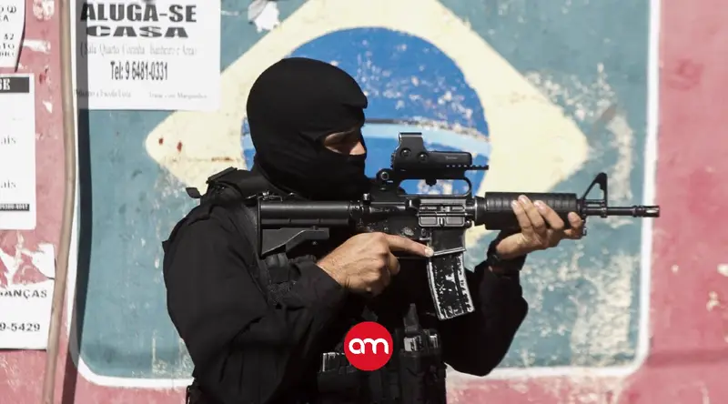 Policías que maten delincuentes recibirán un bono extra en su salario