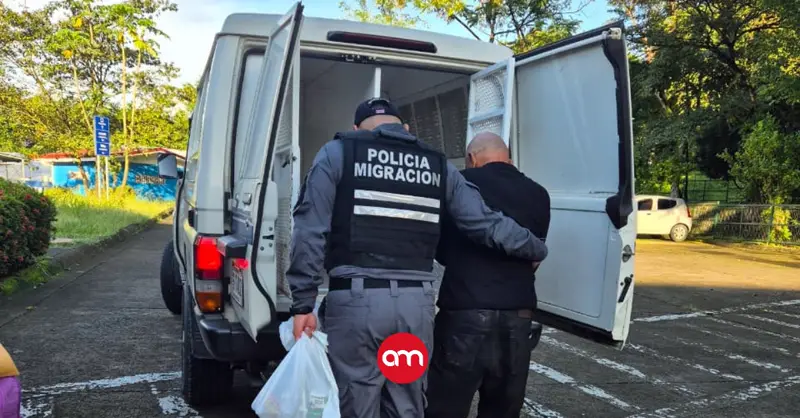 Capturan hondureño con antecedentes en Estados Unidos durante control de carretera en Corredores