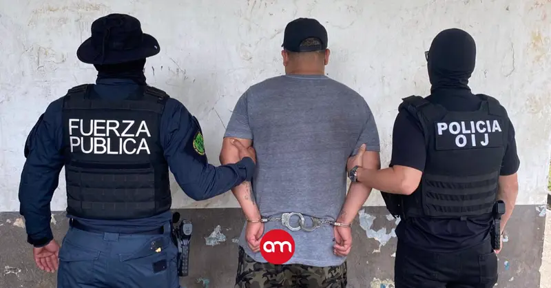 Policía decomisa 250 paquetes de marihuana en operativo en Paso Ancho