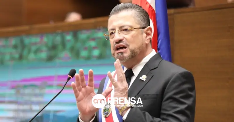 Chaves deroga norma técnica del aborto terapéutico y firma nuevo reglamento