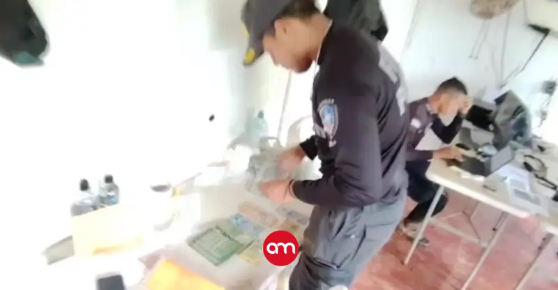 Conductor detenido con millonaria suma de dinero de dudosa procedencia: Lo dejan en libertad, pero sin dinero