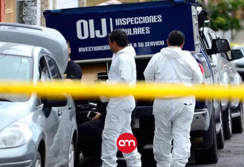 Joven es emboscado por sicarios mientras conducía su carro en Alajuela