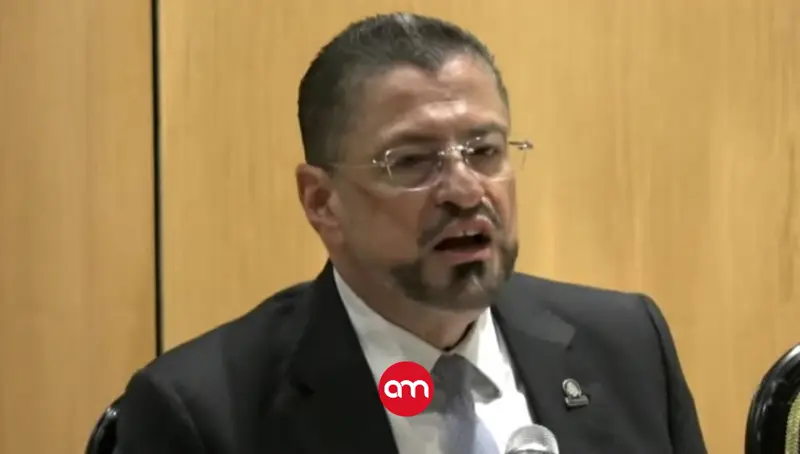 Rodrigo Chaves afirma que acusación en su contra es un “montaje político” del fiscal general y la Sala Tercera