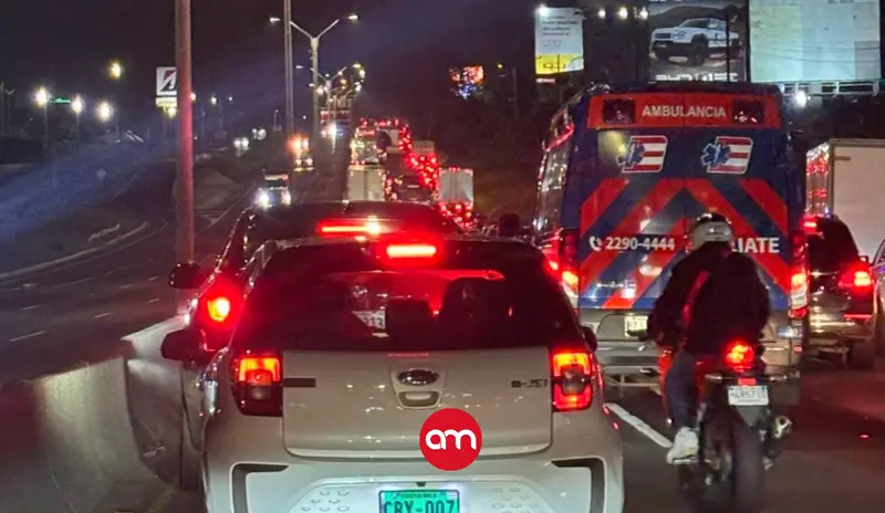 Caos total en la pista de Alajuela: cierre nocturno por demolición del peaje desata kilométrica presa