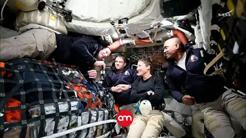 Astronautas del Artemis II rompen récord histórico: Se convierten en los humanos en estar más lejos de la tierra