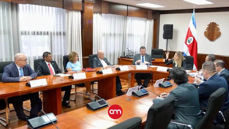 Laura Fernández sacude al Poder Judicial: exige freno a liberaciones y denuncia persecución política