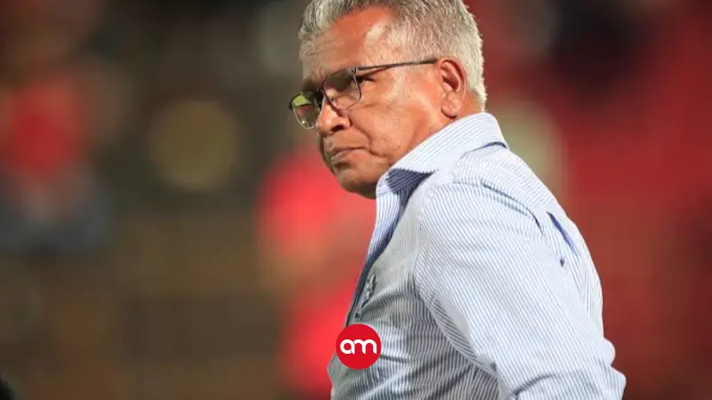Leonardo Vargas responde con dureza a Camilo Rodríguez