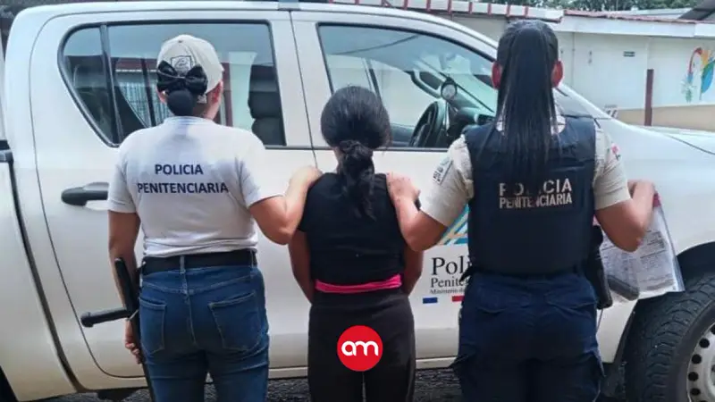 Mujer es sorprendida con paquete de marihuana cuando visitaba a reo