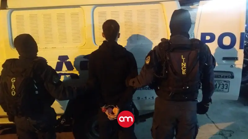 "Chuculum" fue detenido junto con dos compinches: Policía les decomisó un arsenal y gran cantidad de droga