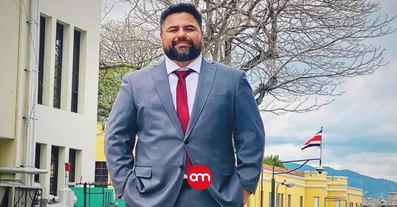 Teletica despide a periodistas Álvaro Sánchez y Christian Montero tras polémica con número del presidente