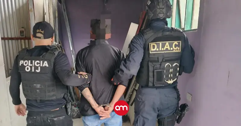 Pareja de jóvenes detenida en Cartago por operar lucrativa venta de drogas