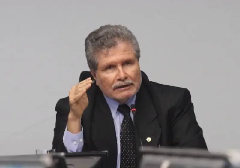 “Que me quiten la visa es un honor”: magistrado desata tormenta política tras decisión de EE.UU.