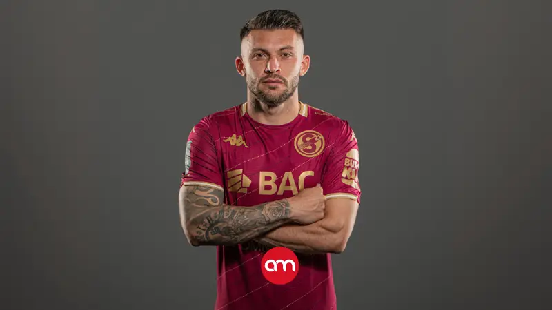 Jefry Valverde se despide de Saprissa y firma con Sporting FC