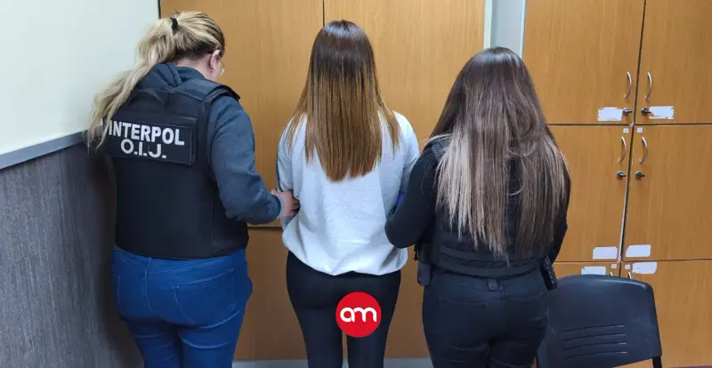 Extraditan a Costa Rica a mexicana vinculada a asaltos a joyerías en Escazú para que enfrente a la justicia