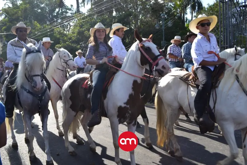 Teletica sigue con la tradición: Llevará a todo Costa Rica el Tope Nacional