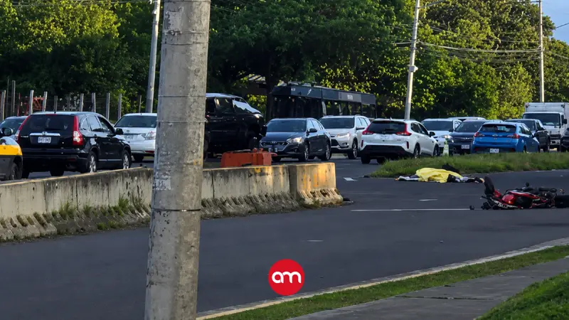 Chofer de 22 años detenido tras dar positivo en alcoholemia luego de mortal choque